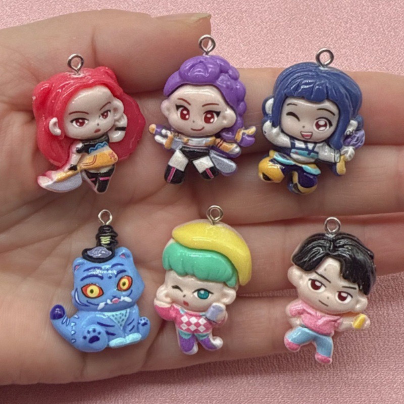 Resin Art Jewelry Kit - 10pcs resin cartoon pendant, DIY jewelry
