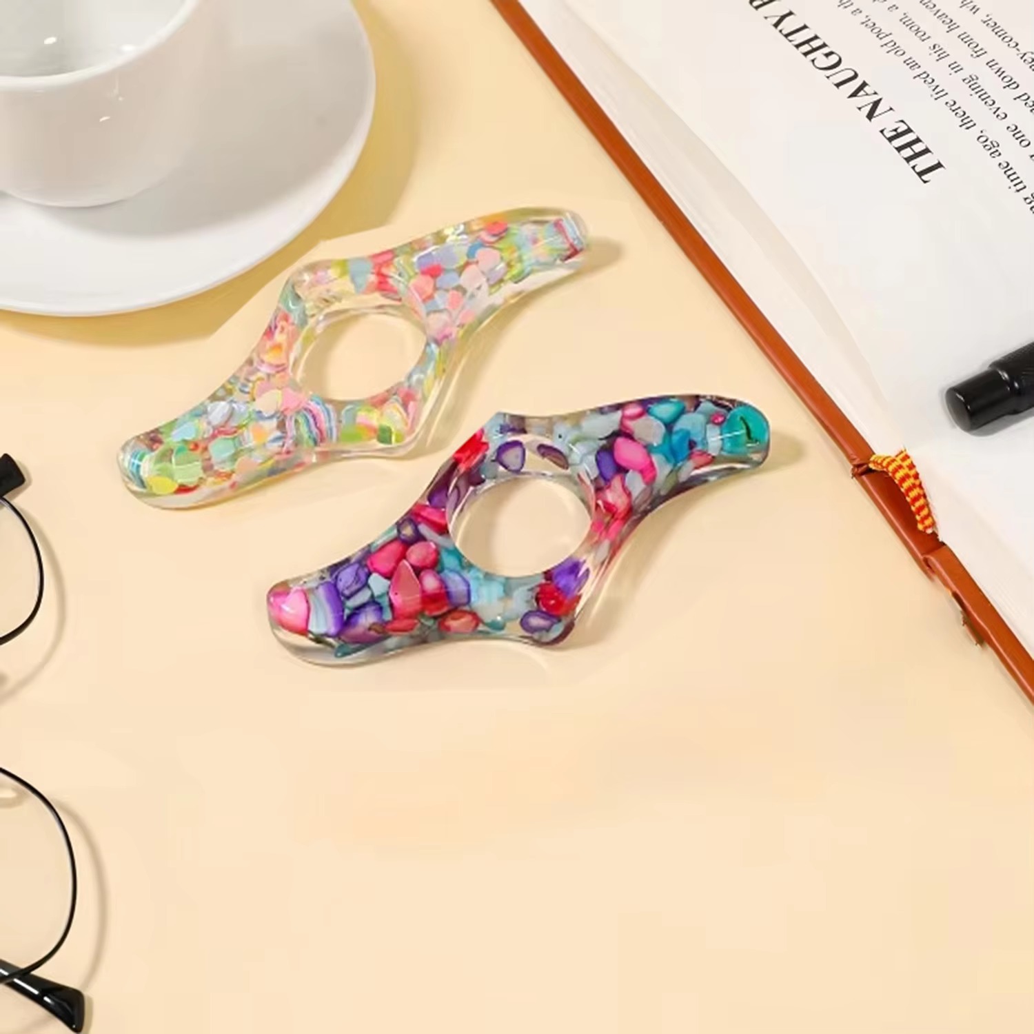 2Pcs Handmade Resin Thumb Page - огляд і ціна Resin Art Book