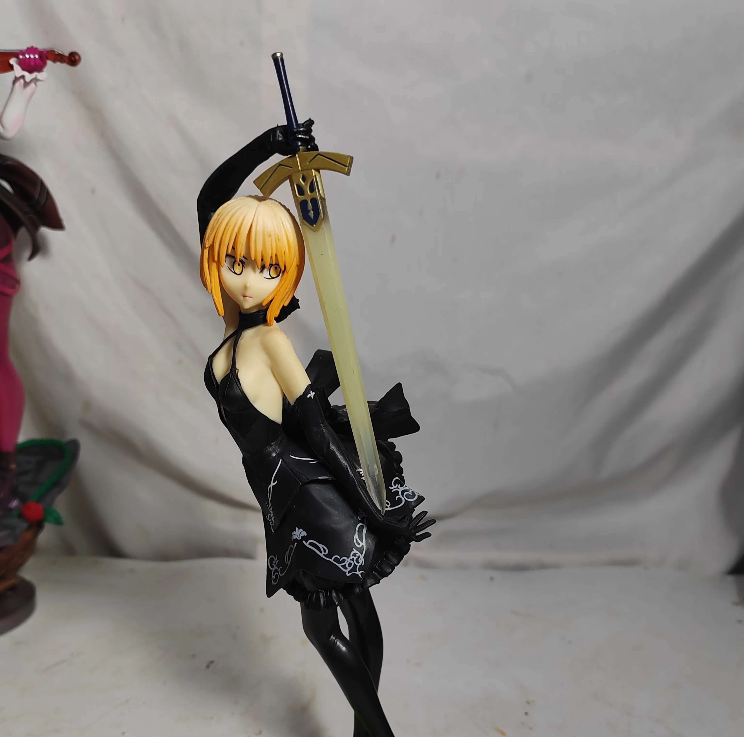 Anime Saber Fate/Grand Order A - огляд і ціна Resin Art Online Order
