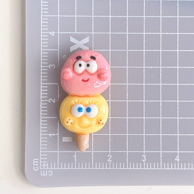 8PCS Kawaii SpongeBob SquarePa - огляд і ціна Resin Art Phone Case