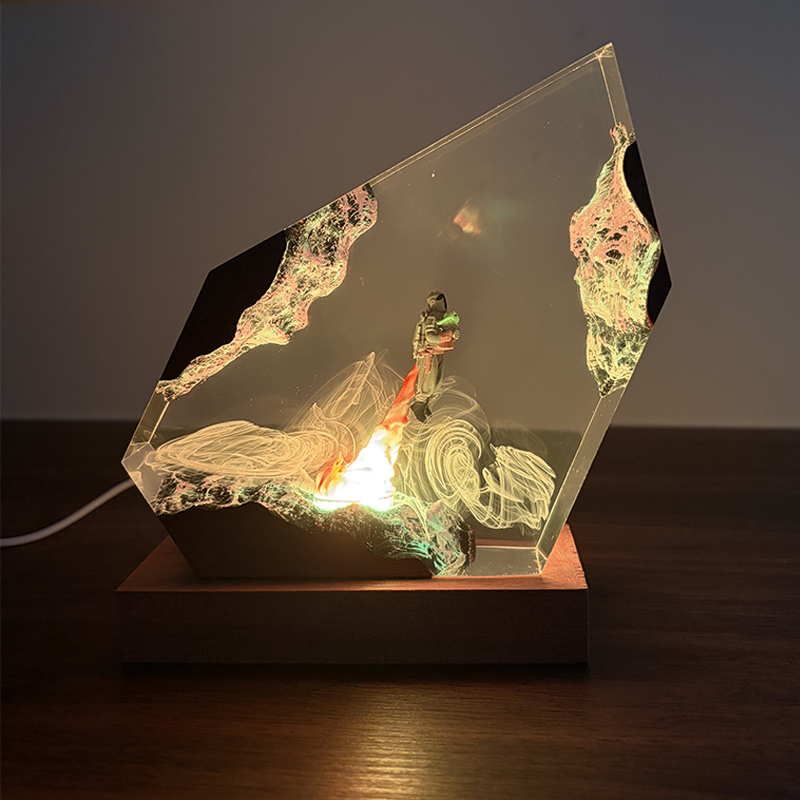 Sci-fi Anime Figure Organism R - огляд і ціна Resin Art Light