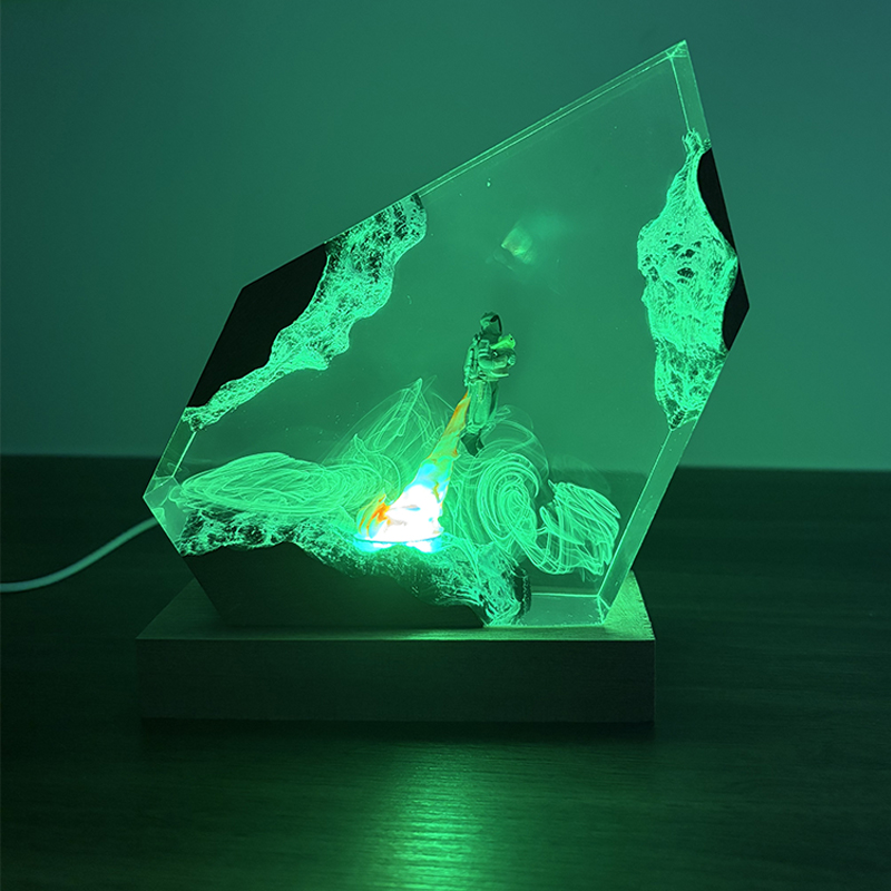 Sci-fi Anime Figure Organism R - огляд і ціна Resin Art Light